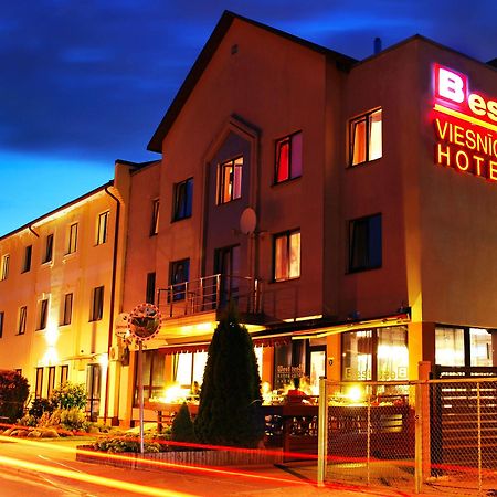 Hotel Best With Free Parking Riga Kültér fotó