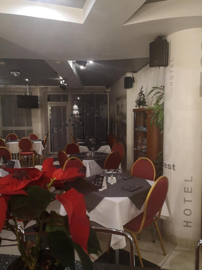 Hotel Best With Free Parking Riga Kültér fotó