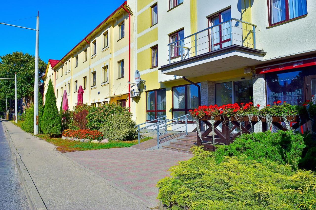 Hotel Best With Free Parking Riga Kültér fotó